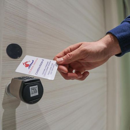 Domus Marina Rooms Napoli Dış mekan fotoğraf