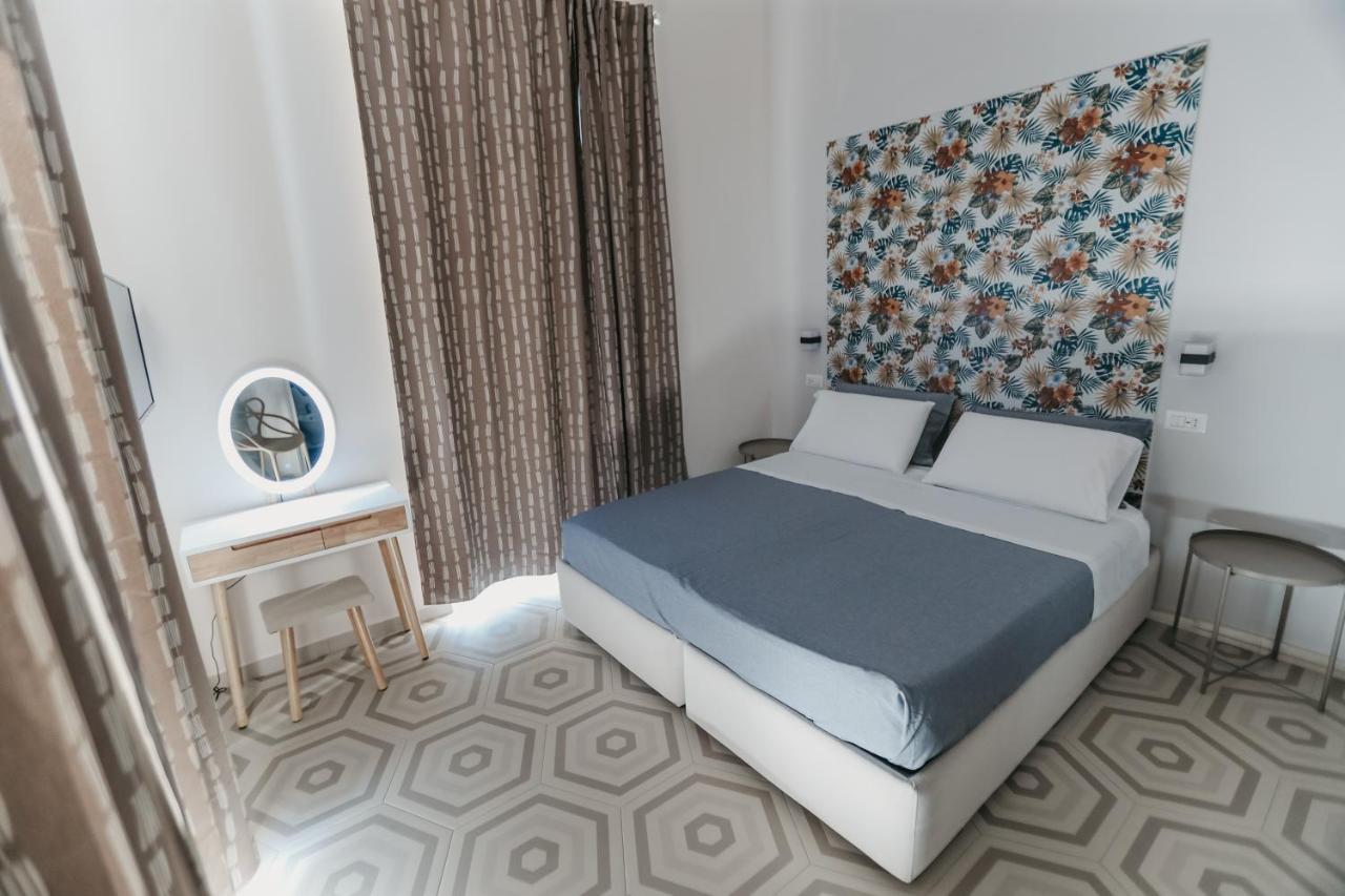 Domus Marina Rooms Napoli Dış mekan fotoğraf